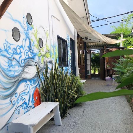 Rembulan Langkawi Guesthouse Pantai Cenang  Ngoại thất bức ảnh