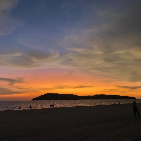 Rembulan Langkawi Guesthouse Pantai Cenang  Ngoại thất bức ảnh