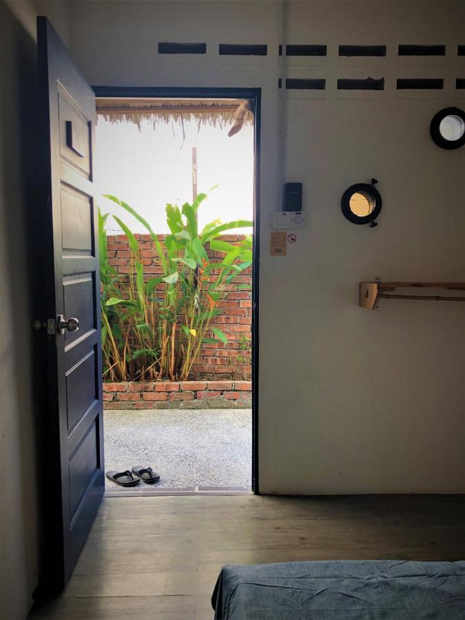 Rembulan Langkawi Guesthouse Pantai Cenang  Ngoại thất bức ảnh